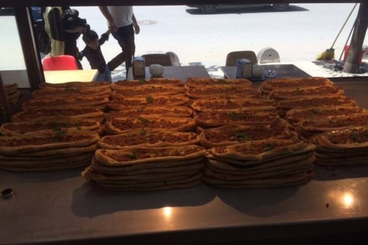 Guvec Saray Sultanciftligi Istanbul Zomato